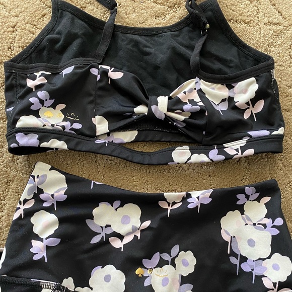 Used Kate Spade ♠️ beyond yoga set - Picture 5 of 8